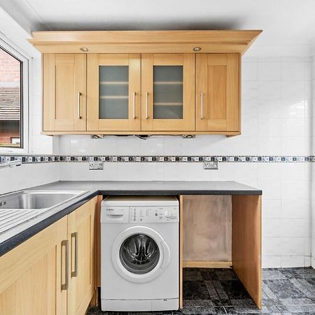 Bramcote Lane Spacious 5 Bedroom House Nottingham Exterior photo