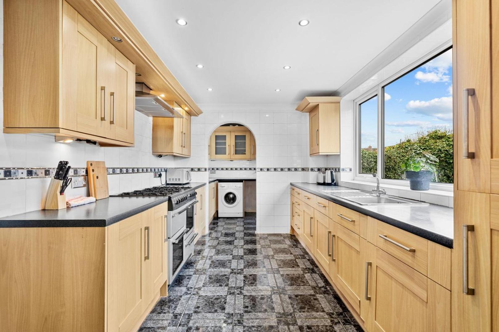 Bramcote Lane Spacious 5 Bedroom House Nottingham Exterior photo