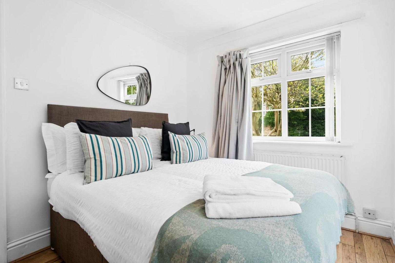 Bramcote Lane Spacious 5 Bedroom House Nottingham Exterior photo